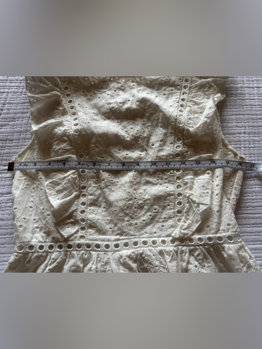 Romantic White Eyelet Ruffle Blouse - Picture 7 of 7